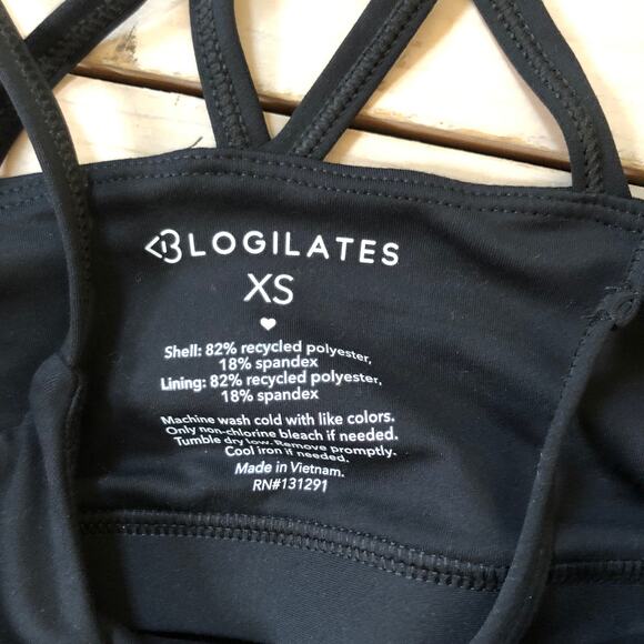 Blogilates NWT Women's Strappy Tank Black XS - Picture 8 of 9